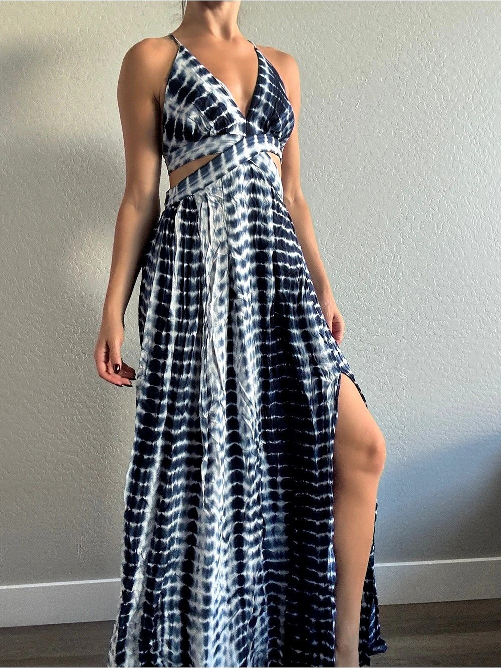Tie-Dye Cutout Maxi Dress in Blue & White Like New